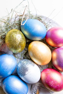 Mutlu Paskalyalar! Paskalya yumurtaları. Paskalya arka plan. Renkli Paskalya yumurtaları