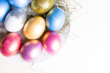 Mutlu Paskalyalar! Paskalya yumurtaları. Paskalya arka plan. Renkli Paskalya yumurtaları