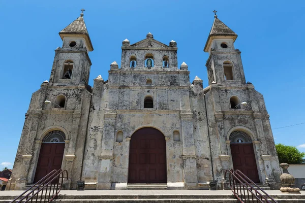 Fachada de la Iglesia de Guadalupe en Granada, Nicaragua —  Fotos de Stock