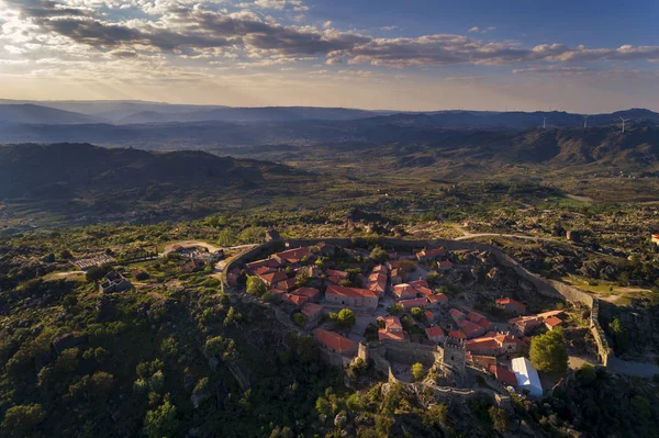 Tarihi köy Sortelha Portekiz havadan görünümü; — Stok fotoğraf