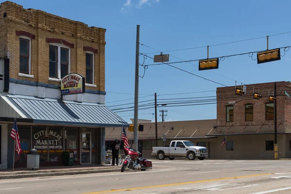 Giddings Texas Junio 2014 Escena Callejera Ciudad Giddings Intersección Estados — Foto de Stock