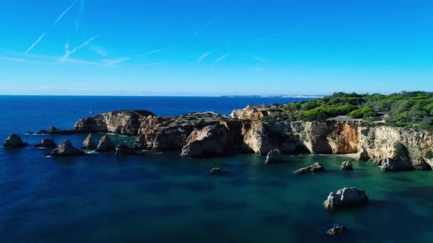 Luftaufnahme Des Alemanno Strandes Portimao Algarve Portugal Reisekonzept Für Portugal — Stockvideo