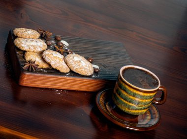 tanımlama bilgileri ve baharat karanlık mutfak tahtası