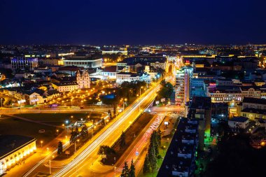 Minsk. Akşam şehir merkezinde..