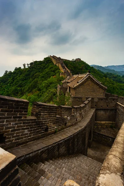 Крутой Подъем Лестнице Великую Китайскую Стену — стоковое фото