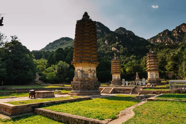 Yinshan Pagoda Forest Complessi Antiche Pagode Attrazione Turistica Della Cina — Foto Stock