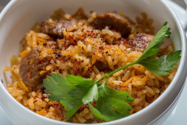 Etli güzel kokulu pilav