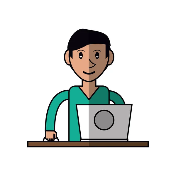 Hombre joven de dibujos animados utilizando el ordenador portátil en el escritorio — Vector de stock