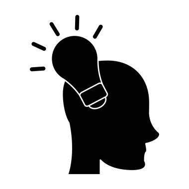 siluet baş insan yeni fikir ampul
