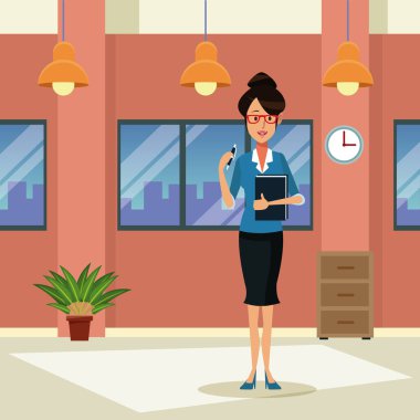 İş kadını ofiste.