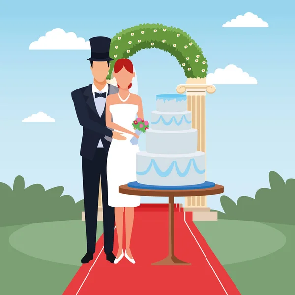 Просто супружеская пара, стоящая со свадебным тортом и цветочной аркой вокруг — стоковый вектор
