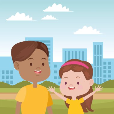 Şehirde güzel bir anne ve kız var.