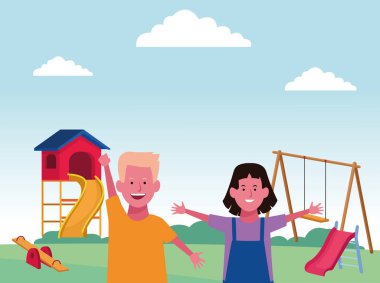 Çocuk bölgesi, mutlu erkek ve kız salıncaklı ve tahterevalli çocuk parkı