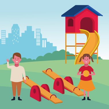 Çocuk bölgesi, mutlu erkek ve kız topları tahterevalli ve kaygan oyun alanı