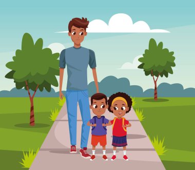 Parkta kız ve oğlanlı bir adam yürüyor.