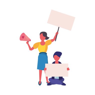 Protesto pankartı ve megafonu olan aktivistler