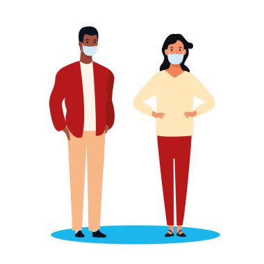 Kovid19 için yüz maskesi kullanan ırklar arası bir çift.