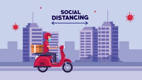 Campaña de distanciamiento social con motociclista repartidor en la ciudad — Vídeo de stock