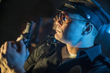 Polis ABD bir silah düzenliyor