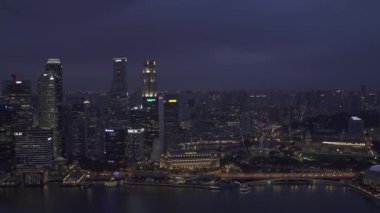 Singapur, 26 Mart 2017: gece şehir manzaraları