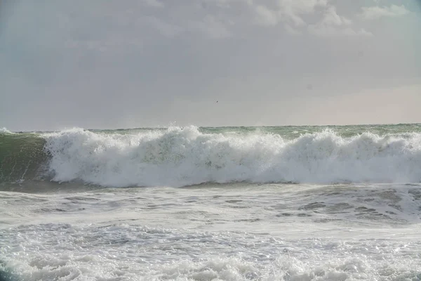 Шторм Море Большие Волны — стоковое фото