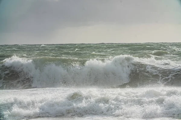 Шторм Морі Великі Хвилі — стокове фото