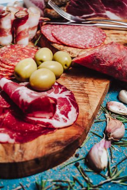 Sosis. Arka plan. Salam