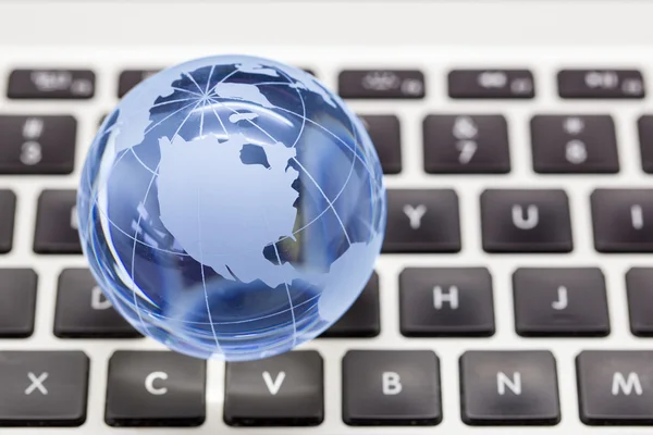 Global online forretning og verdensomspændende teknologi koncept - Stock-foto