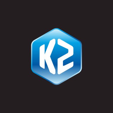 siyah zemin üzerine mavi işareti ilk beyaz harflerle kz