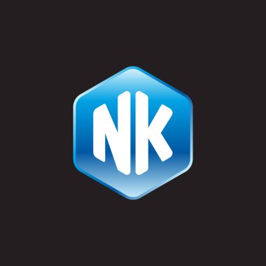 ilk beyaz harflerle nk siyah zemin üzerine mavi üye