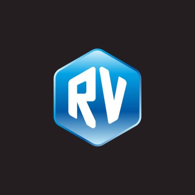 siyah zemin üzerine mavi işareti üzerinde rv ilk beyaz harfler