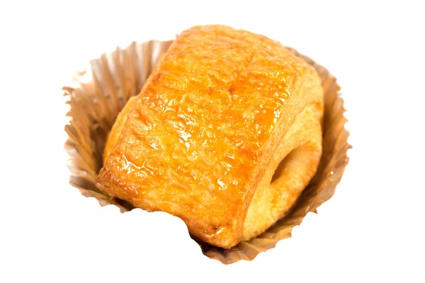 Close up de xícara de Croissant isolado no fundo branco — Fotografia de Stock
