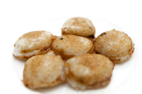 Närbild på kokosnötsris pannkakor (Kanom krok) — Stockfoto