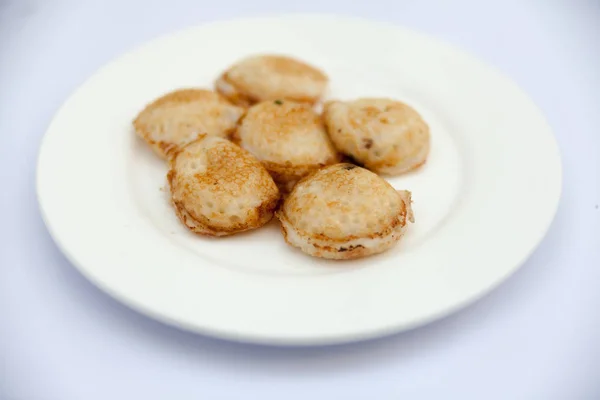 Close up on Coconut-rice pancakes (Kanom krok) — ストック写真