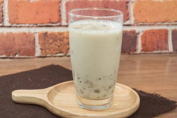 Soy milk with barley, jelly, red beans and sesame on glass — Stok fotoğraf