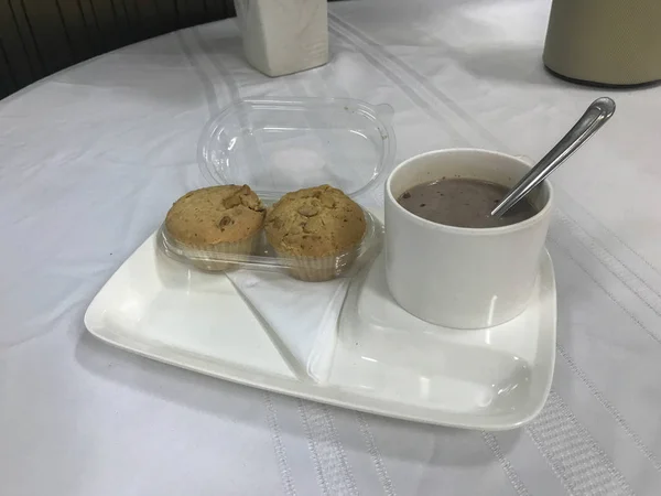 Pausa para el café y merienda en la sala de seminarios —  Fotos de Stock