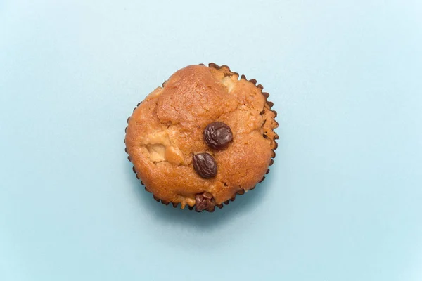 Close up of Banana Cup Cakes with raisin topping — Stock Photo, Image