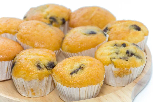 Tartas de Banana Cup con cobertura de pasas aisladas sobre fondo blanco —  Fotos de Stock