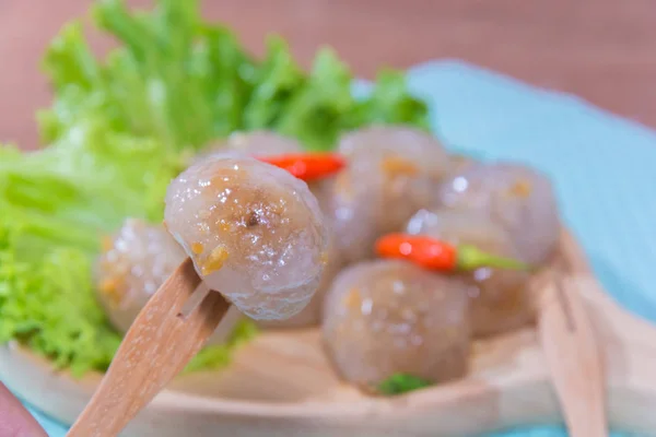 Tapioca knoedel (gestoomde tapioca knoedel met varkensvlees)) — Stockfoto