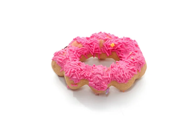 Primer plano de donut colorido aislado sobre fondo blanco — Foto de Stock