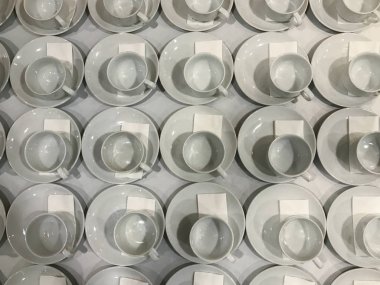 empty row of coffee cup on the table