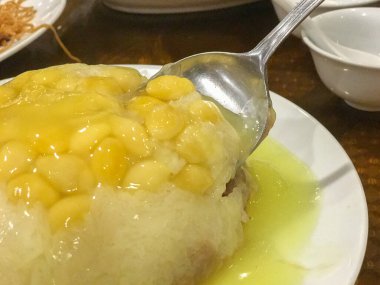 taro with gingko nuts and sweet sticky rice