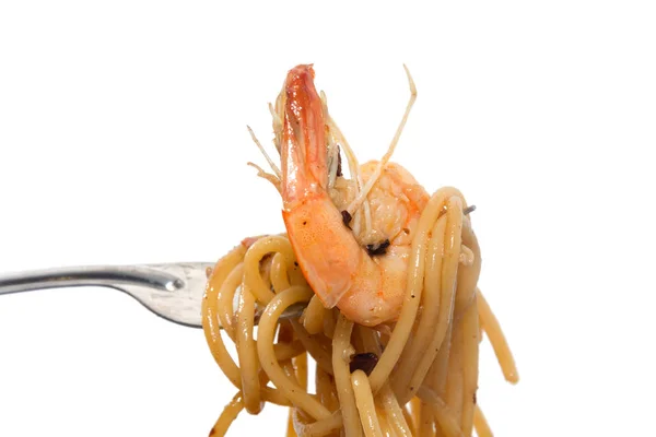 Nahaufnahme von Spaghetti mit Meeresfrüchten mit Gabel — Stockfoto