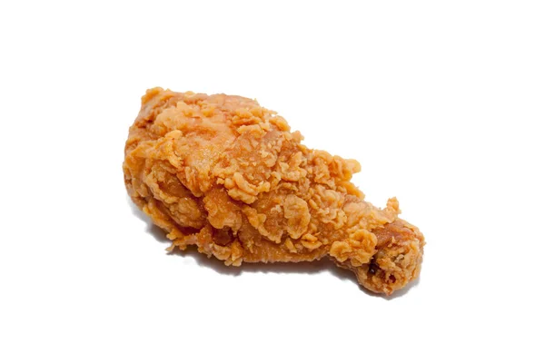 Zbliżenie smażonego kurczaka izolowanego na białym tle — Zdjęcie stockowe