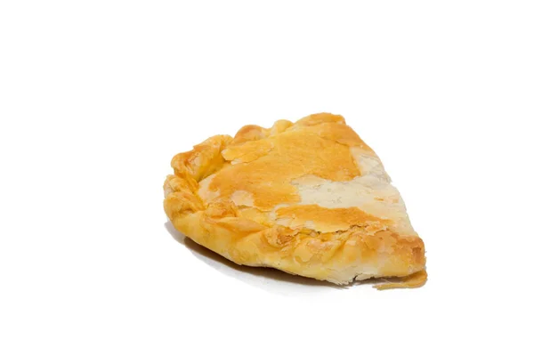 Közelről curry puff fehér háttér — Stock Fotó