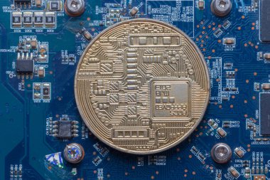 Yazdırılmış devre kartındaki bitcoin 'i kapat