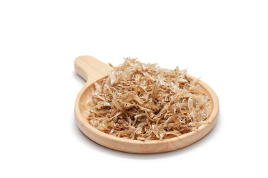 Tayland 'ın güneyindeki yerel küçük balıklar beyaz arka planda