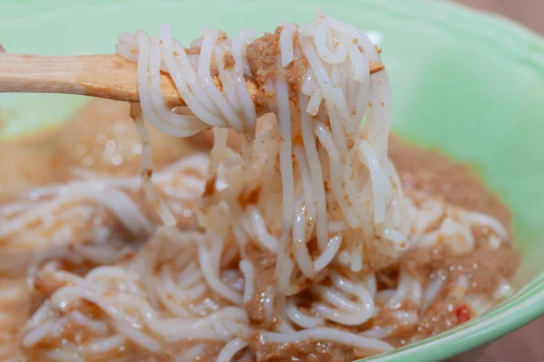 Vermicelles de riz, jean kanom, nouilles thai sur bol — Photo