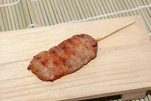 Carne de cerdo asada a la parrilla estilo tailandés a bordo —  Fotos de Stock