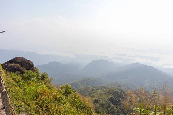 Beautiful scene mountain and tree at thong pha phum national park, kanjanaburi, Thailand — Stock Photo, Image